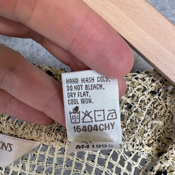 Draper's & Damon's Sweater Womens Size PL Cream Black Crochet Cardigan 2-Button - Picture 10 of 16